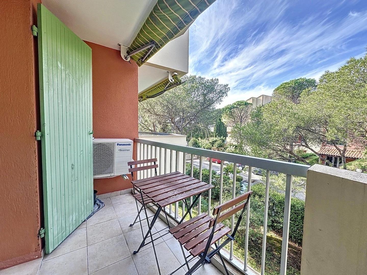 Studio Bord De Mer Boulouris A Saint Raphael ภายนอก รูปภาพ